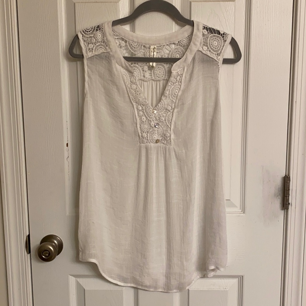 PerSeption Concept Sheer White Tank Top Crochet Details Rayon Polyester Size XL